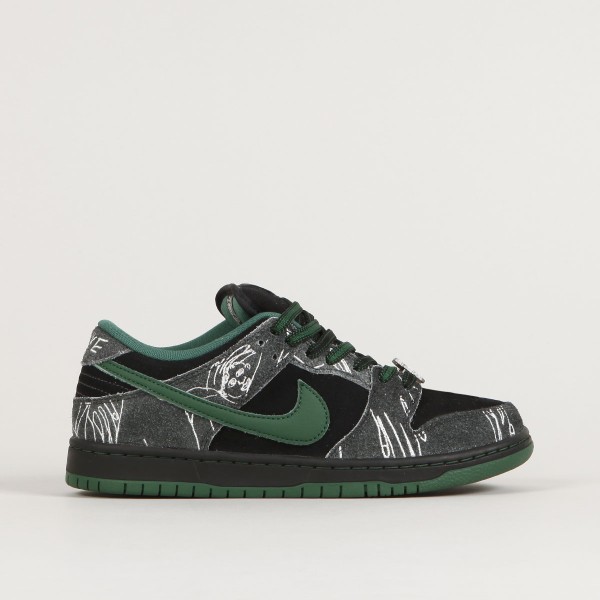 Nike SB x THERE Dunk Low QS Black Gorge Green